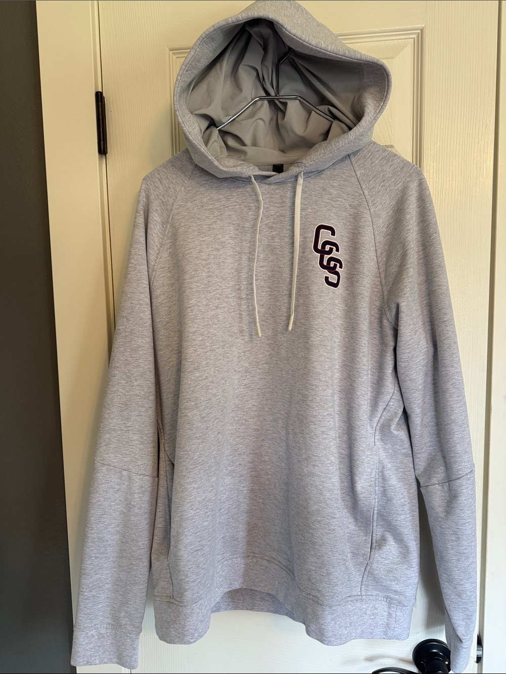 Amazing, like new mens Lululemon brand heavy hooded sweatshirt size XL